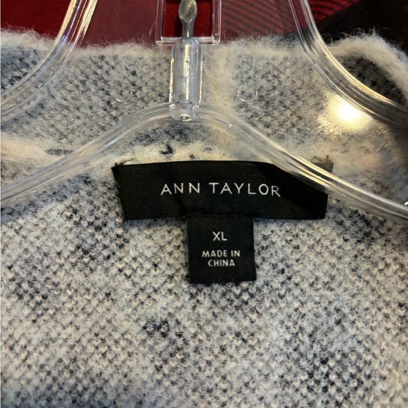 Long shacket style fuzzy sweater with front pockets. EUC. - Picture 2 of 3